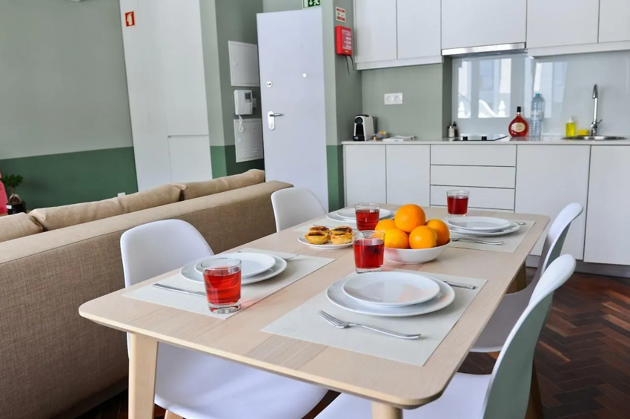 Lisbon Martini Nest By Misha'S Place 6A Apartment